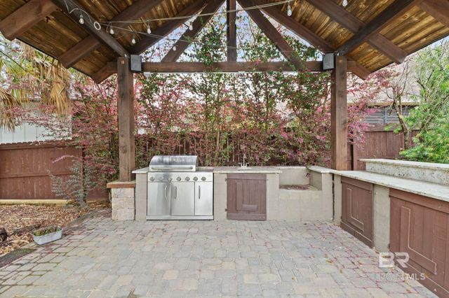 9042 Krystal Ridge Court, Daphne, AL 36526