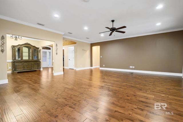 9042 Krystal Ridge Court, Daphne, AL 36526