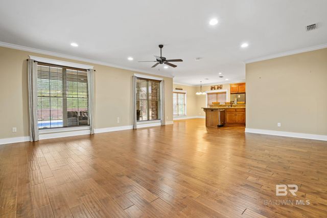 9042 Krystal Ridge Court, Daphne, AL 36526