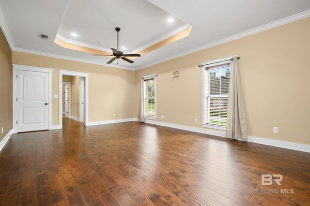 9042 Krystal Ridge Court, Daphne, AL 36526