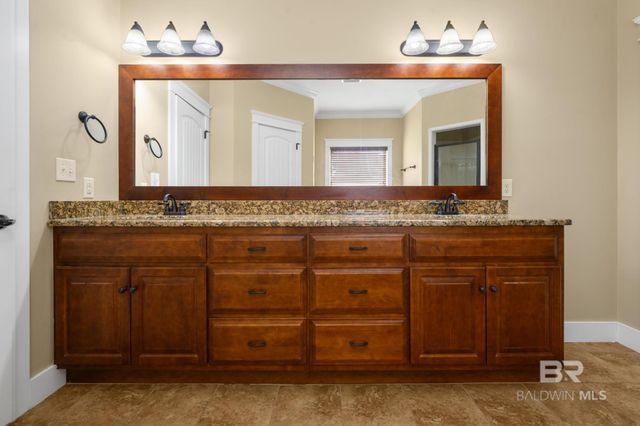 9042 Krystal Ridge Court, Daphne, AL 36526