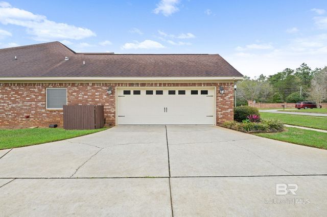 9042 Krystal Ridge Court, Daphne, AL 36526