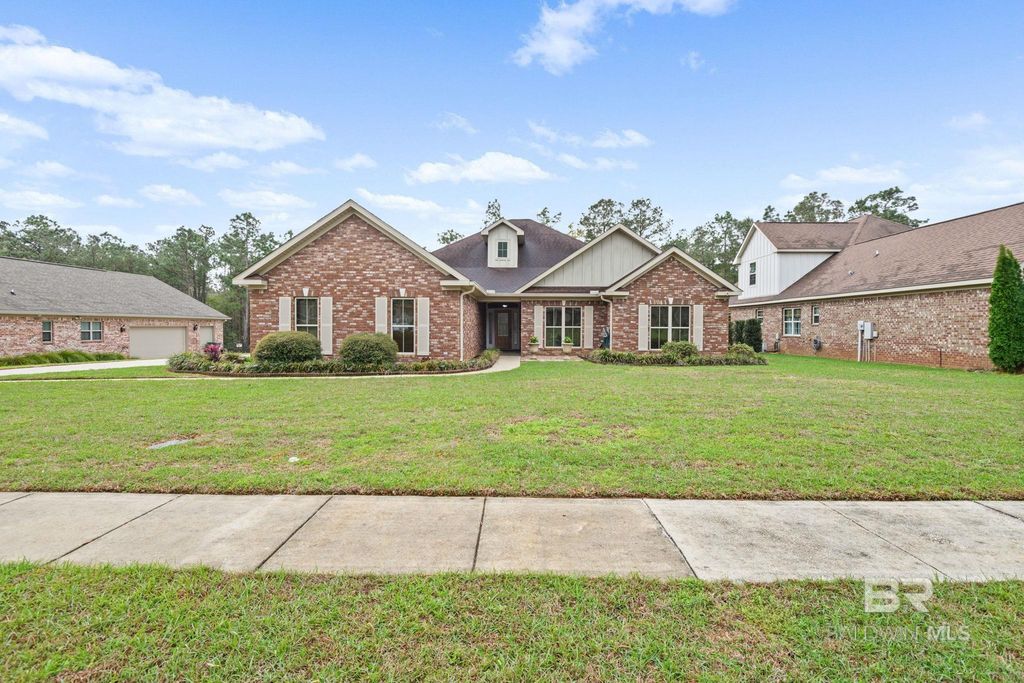 9042 Krystal Ridge Court, Daphne, AL 36526