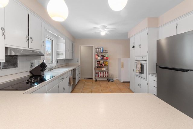 3748 Fairview Drive, Madison, WI 53704