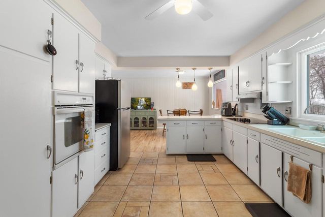 3748 Fairview Drive, Madison, WI 53704