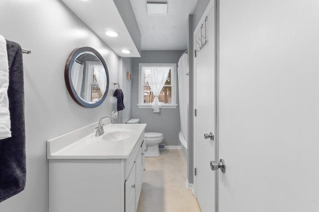 3748 Fairview Drive, Madison, WI 53704