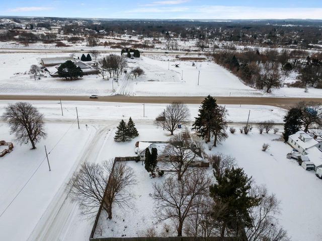 3748 Fairview Drive, Madison, WI 53704