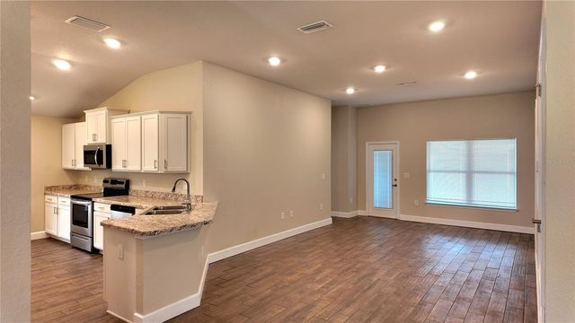 5524 OCEAN BREEZE DRIVE, Spring Hill, FL 34609