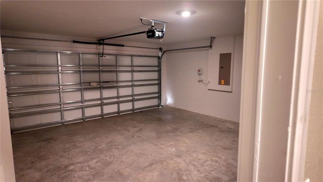 5524 OCEAN BREEZE DRIVE, Spring Hill, FL 34609