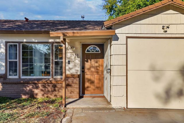 3933 Huron St, Sacramento, CA 95838