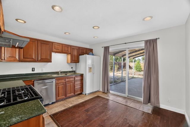 3933 Huron St, Sacramento, CA 95838