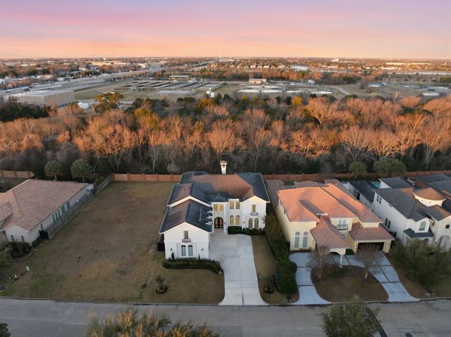 3802 Louvre Lane, Houston, TX 77082