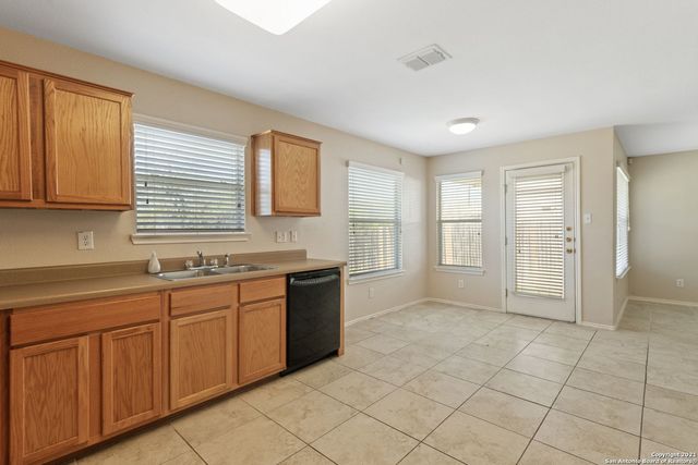 9919 MUSTANG RISE, San Antonio, TX 78254