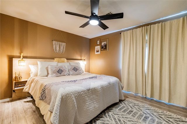 1307 W Banz Road, Rogers, AR 72758