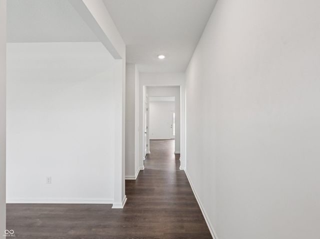 50 Benfield Drive, Whiteland, IN 46184