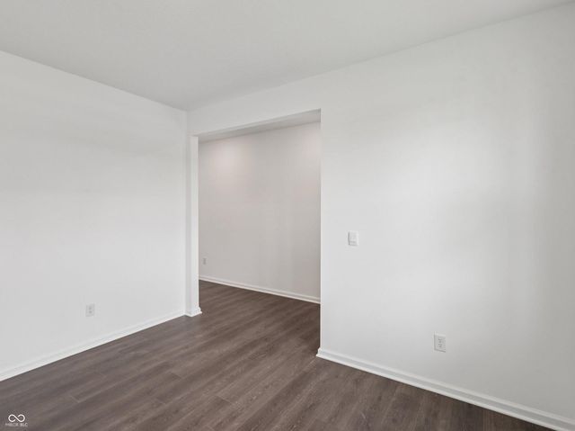 50 Benfield Drive, Whiteland, IN 46184