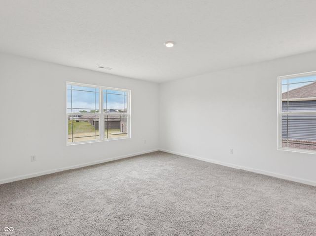 50 Benfield Drive, Whiteland, IN 46184