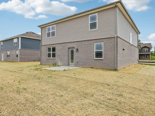 50 Benfield Drive, Whiteland, IN 46184