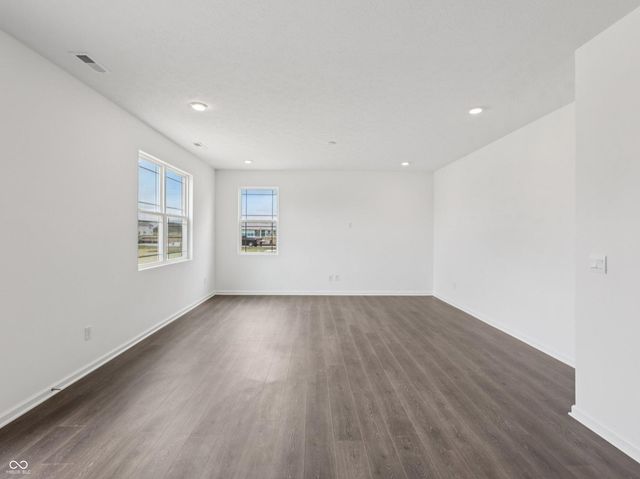 50 Benfield Drive, Whiteland, IN 46184