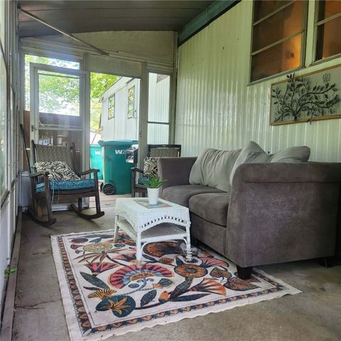 19 Oakside Drive, Penfield, NY 14625