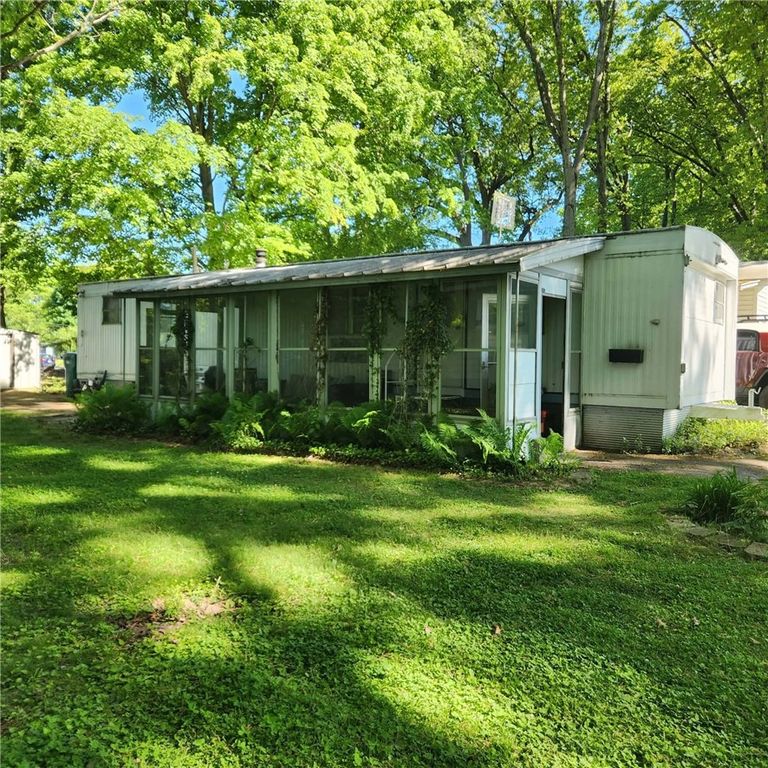 19 Oakside Drive, Penfield, NY 14625