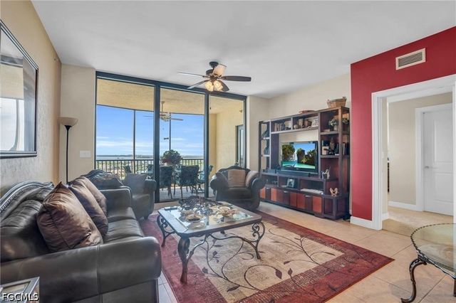 5781 Cape Harbour DR 1301, Cape Coral, FL 33914