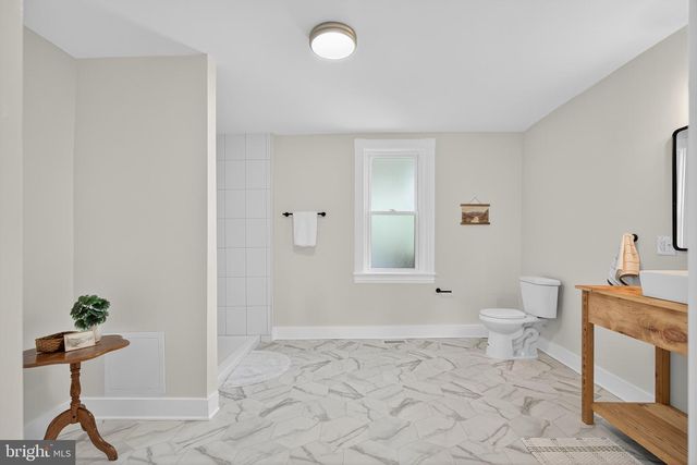 623 E CHESTNUT ST, Lancaster, PA 17602