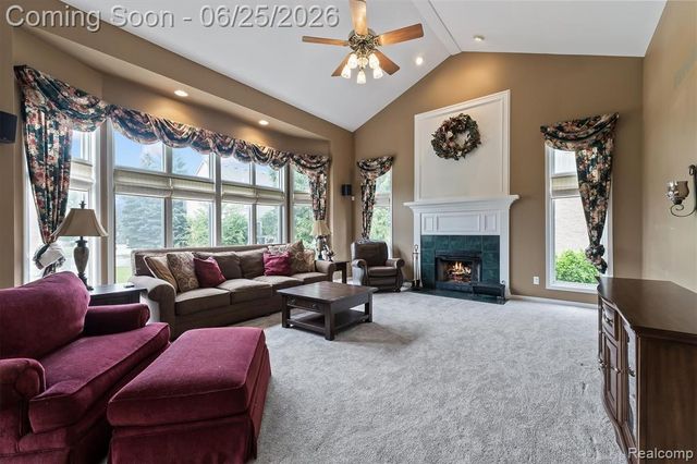 3612 Sleepy Fox Drive, Rochester Hills, MI 48309