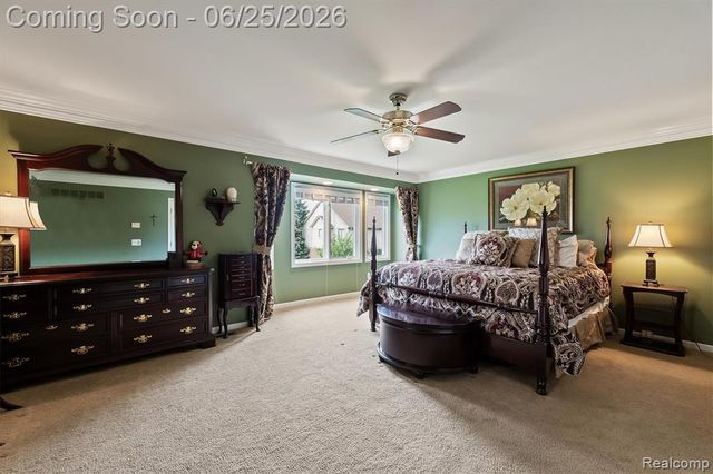 3612 Sleepy Fox Drive, Rochester Hills, MI 48309