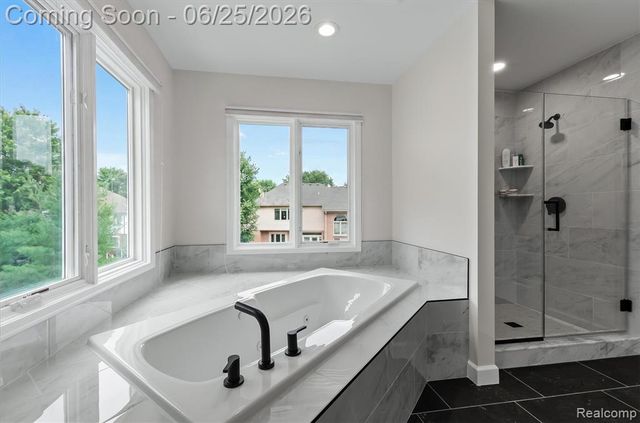 3612 Sleepy Fox Drive, Rochester Hills, MI 48309