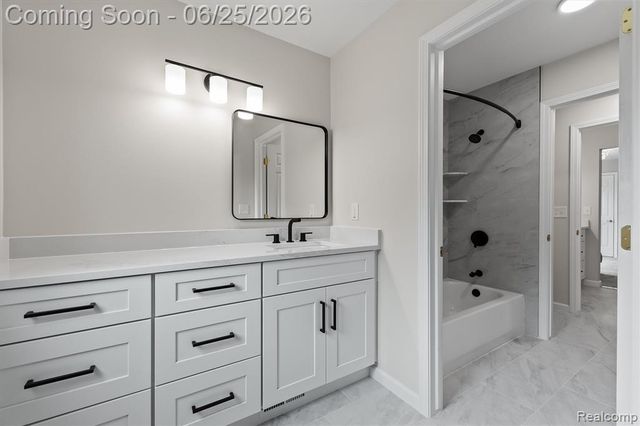 3612 Sleepy Fox Drive, Rochester Hills, MI 48309