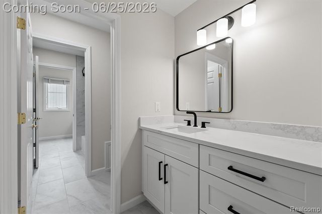 3612 Sleepy Fox Drive, Rochester Hills, MI 48309