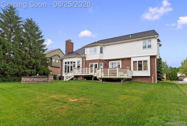 3612 Sleepy Fox Drive, Rochester Hills, MI 48309
