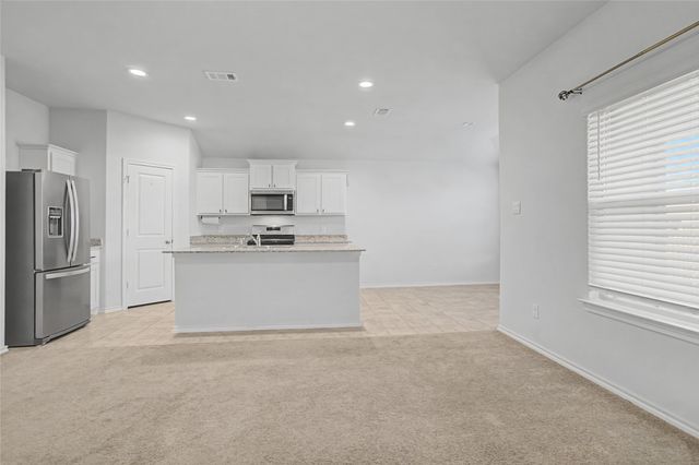 724 Basteen Lane, Justin, TX 76247