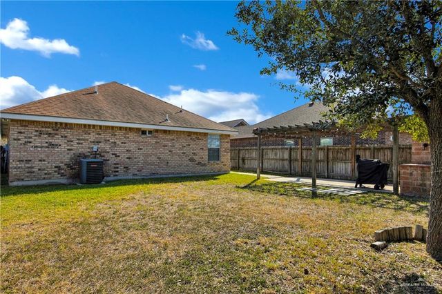 1704 Kumquat Avenue, Pharr, TX 78577