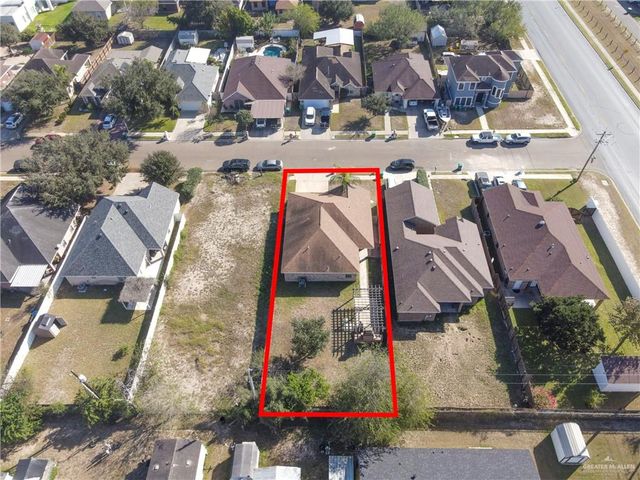 1704 Kumquat Avenue, Pharr, TX 78577