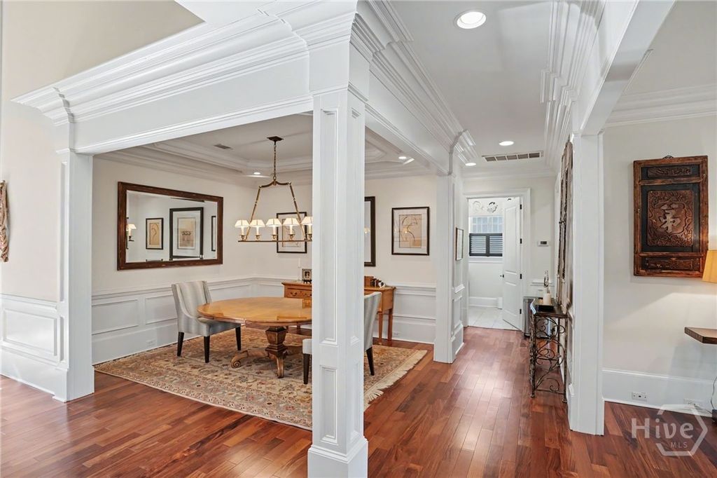 Image 5 of property listing at 33 Cabbage Crossing, Savannah, GA 31411