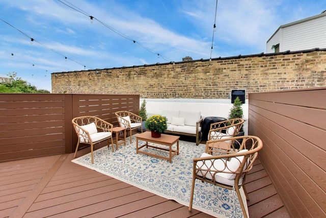 1235 W George Street 106, Chicago, IL 60657