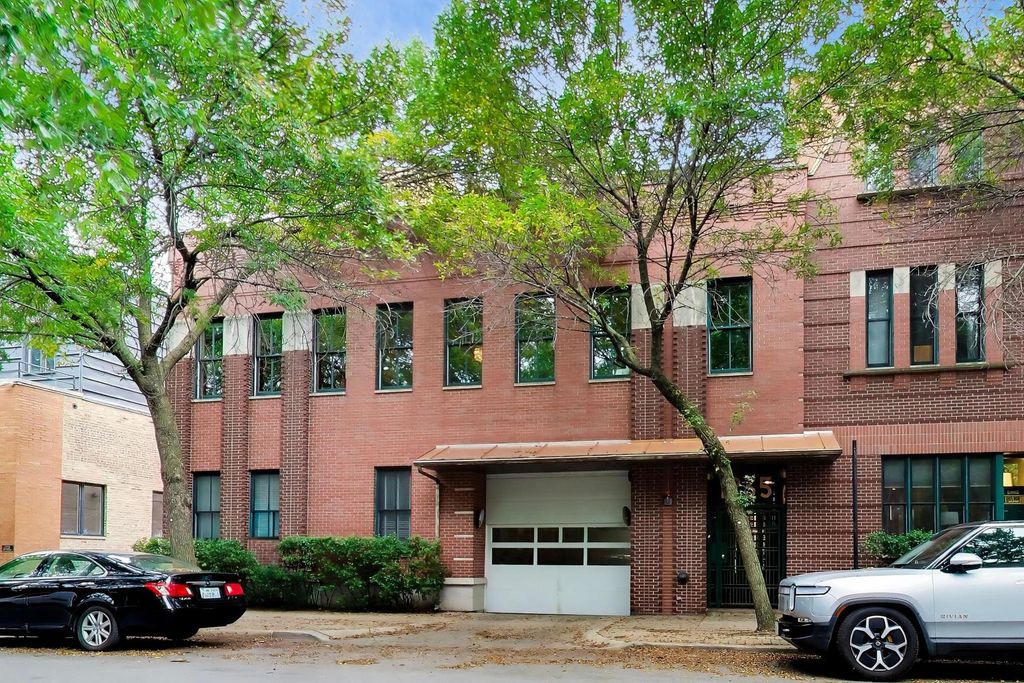 1235 W George Street 106, Chicago, IL 60657