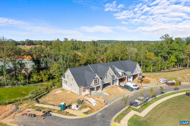 7 DeCERBO TERR, Charlottesville, VA 22901