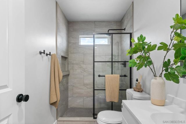 87 Fifth Ave B, Chula Vista, CA 91910