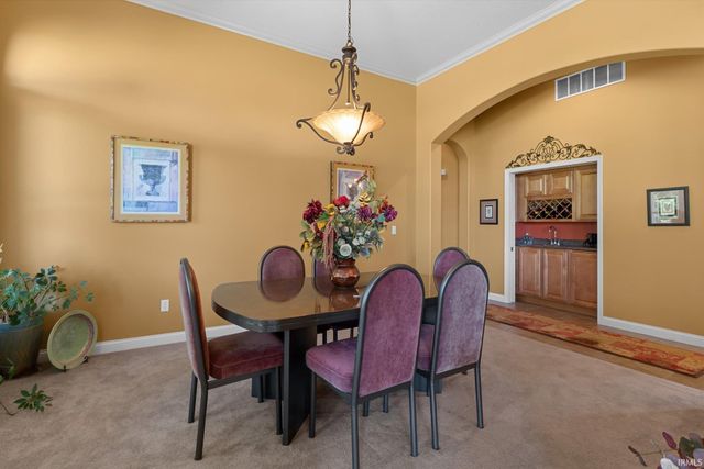 5813 Wayne Trace, Fort Wayne, IN 46816