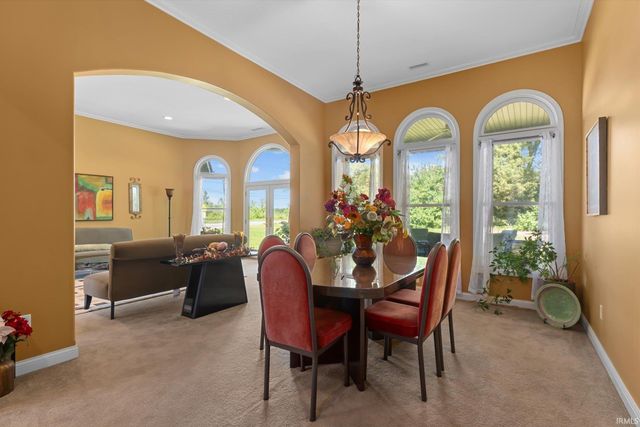 5813 Wayne Trace, Fort Wayne, IN 46816