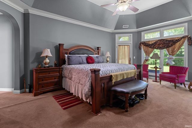 5813 Wayne Trace, Fort Wayne, IN 46816