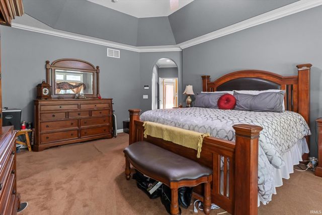 5813 Wayne Trace, Fort Wayne, IN 46816
