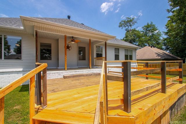 3201 McKensie Drive, Benton, AR 72015