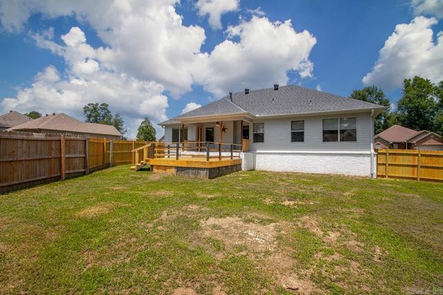 3201 McKensie Drive, Benton, AR 72015