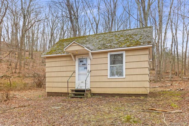 65 Hortontown Road, Carmel, NY 10512