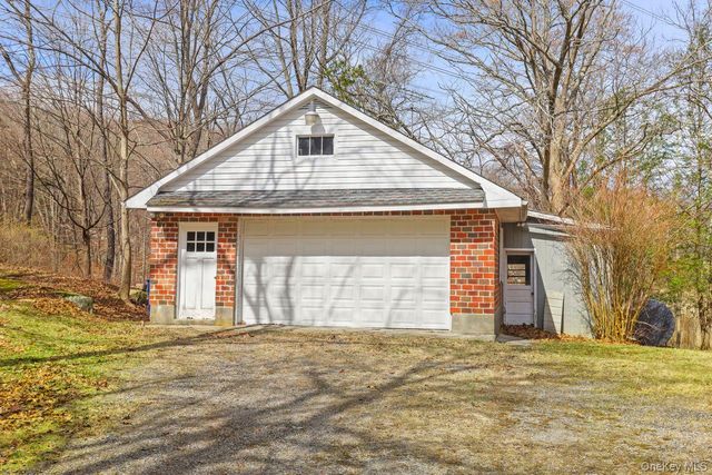 65 Hortontown Road, Carmel, NY 10512