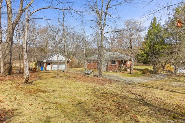 65 Hortontown Road, Carmel, NY 10512